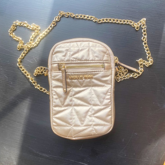 ♥️💖 NWT Michael Kors Winnie Pale Gold Metallic Nylon Large Backpack Bag $448 - Picture 15 of 15